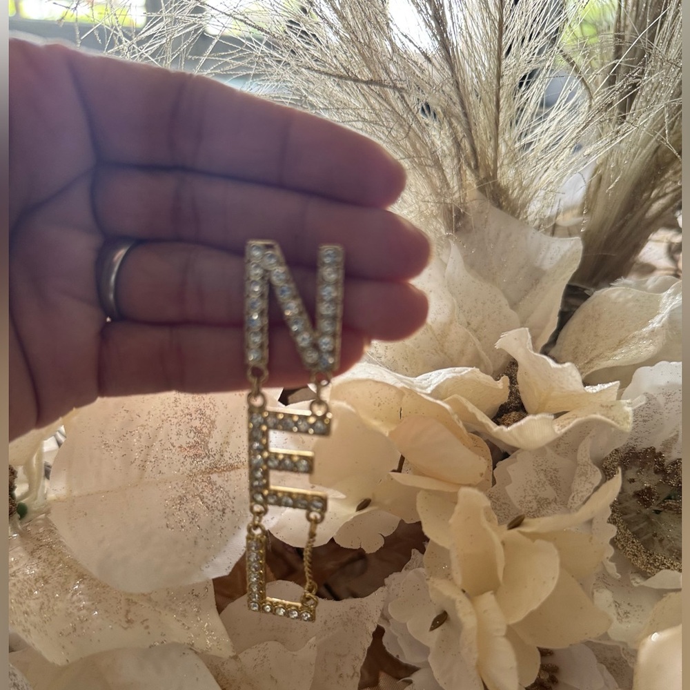 CHANEL Gold Dangle Earrings with Sparkling Accents - Picture 5 of 7